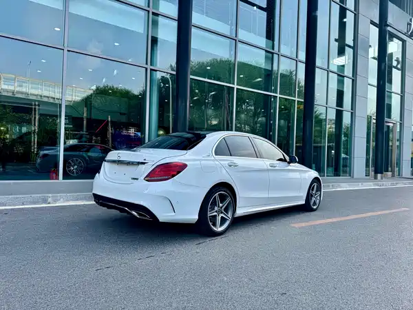Mercedes-Benz C-Class 2019