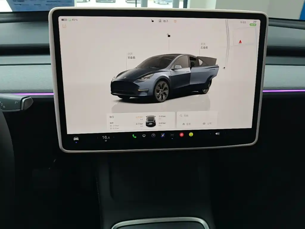 Tesla Model Y 2024 — фото 13