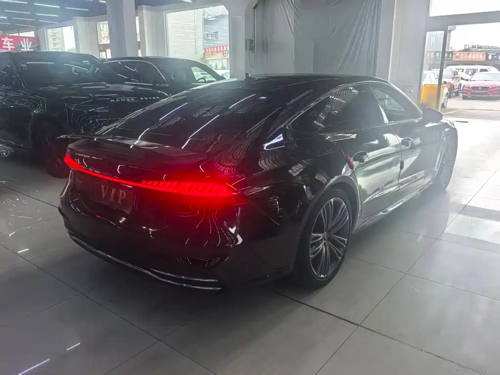 Audi A7 2023