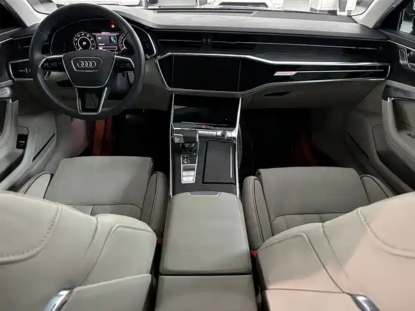 Audi A6L 2020
