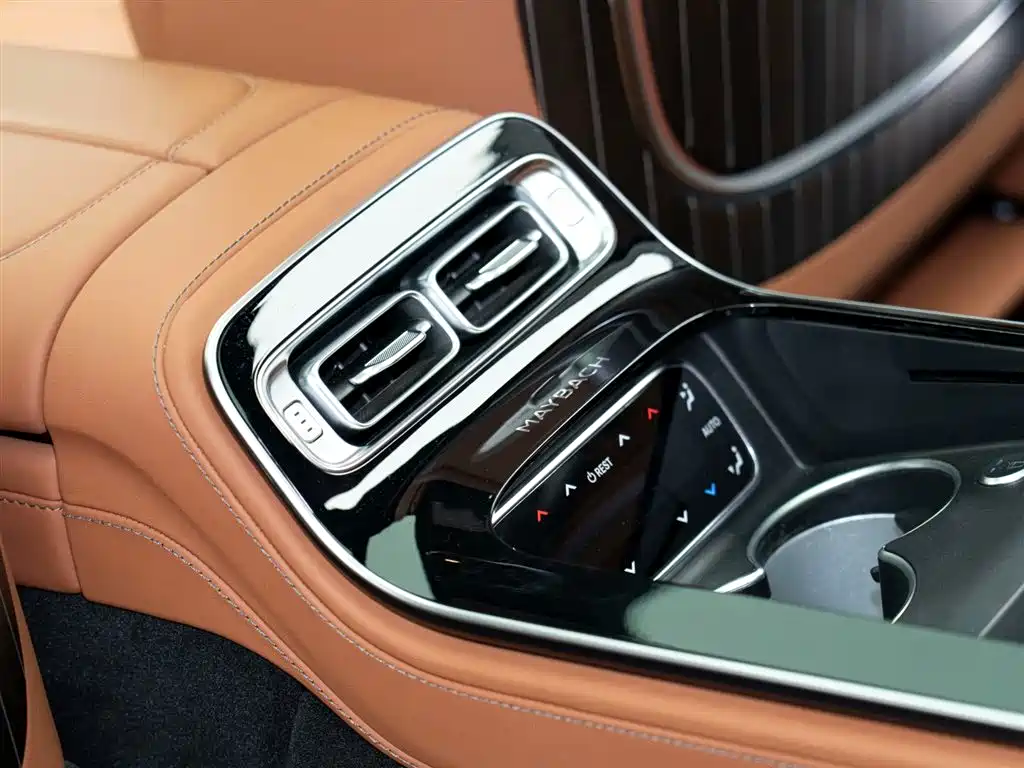 Mercedes-Benz S-Class 2023 — фото 13