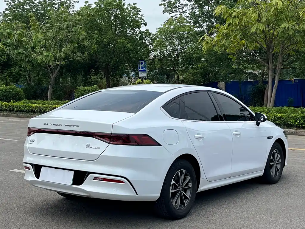 BYD Qin PLUS 2021 — фото 11