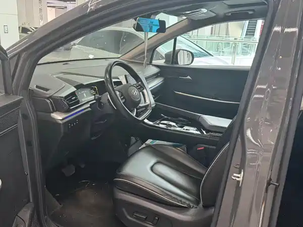 Hyundai Custin 2022