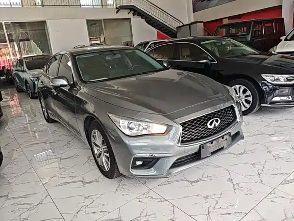 Infiniti Q50L 2020