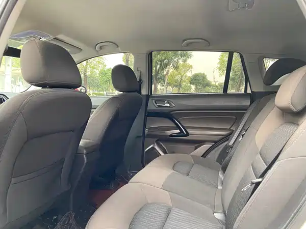 GAC Trumpchi GS4 2017