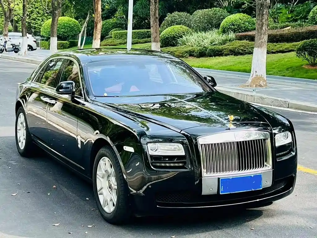 Rolls-Royce Ghost 2014 — фото 3