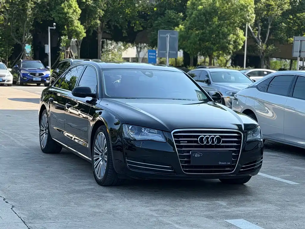 Audi A8 2011