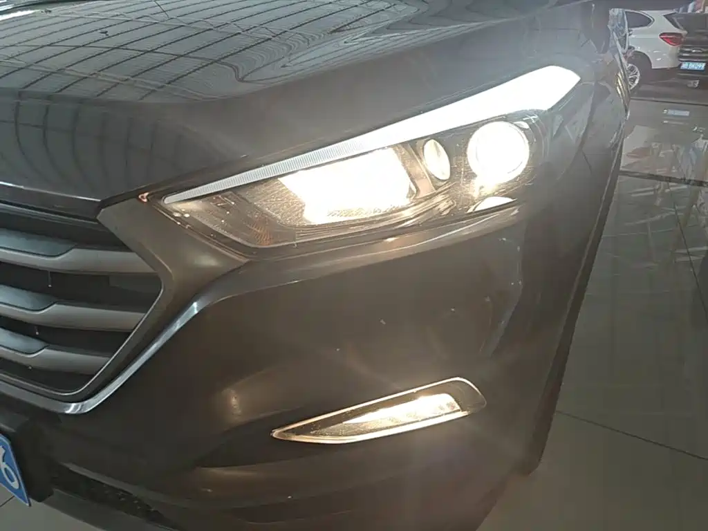 Hyundai Tucson 2016 — фото 24