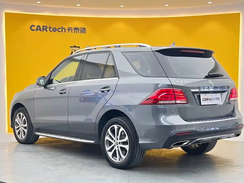 Mercedes-Benz GLE 2019 — фото 6