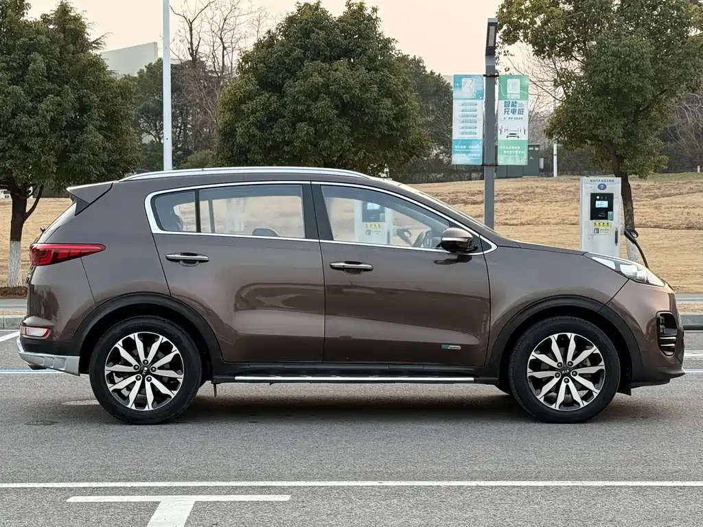 Kia KX5 2016 — фото 4