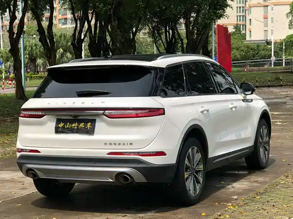 Lincoln Corsair 2021