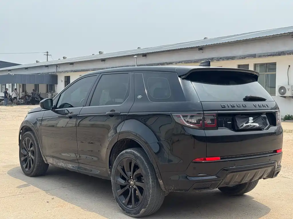 Land Rover Discovery Sport 2021 — фото 9