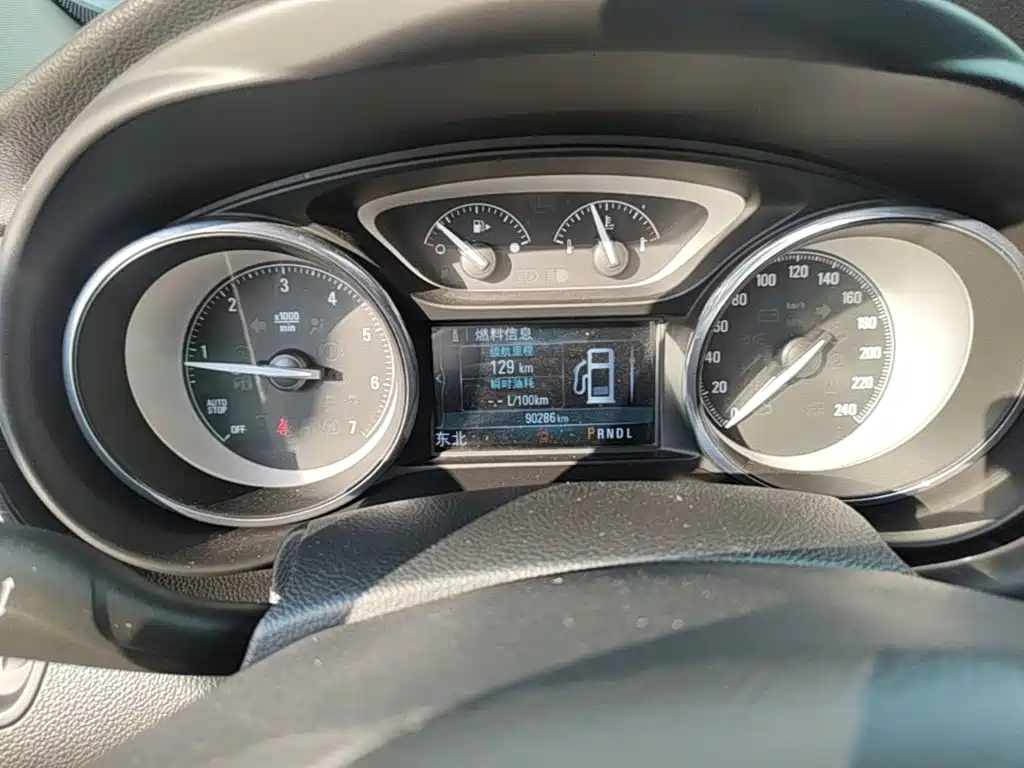 Buick Envision Plus 2020 — фото 12