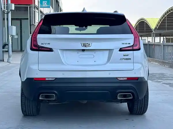 Cadillac XT4 2021