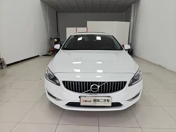 Volvo S60 2019
