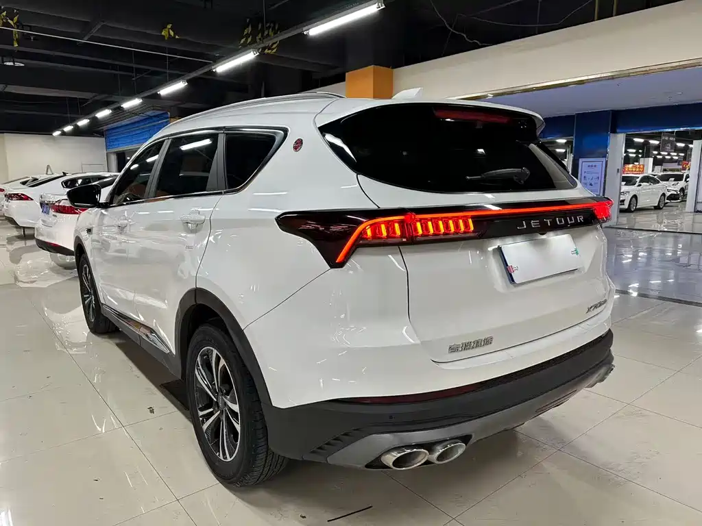Jetour X70 PLUS 2022 — фото 8