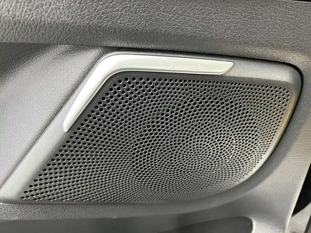 Mercedes-Benz V-Class 2025 — фото 40