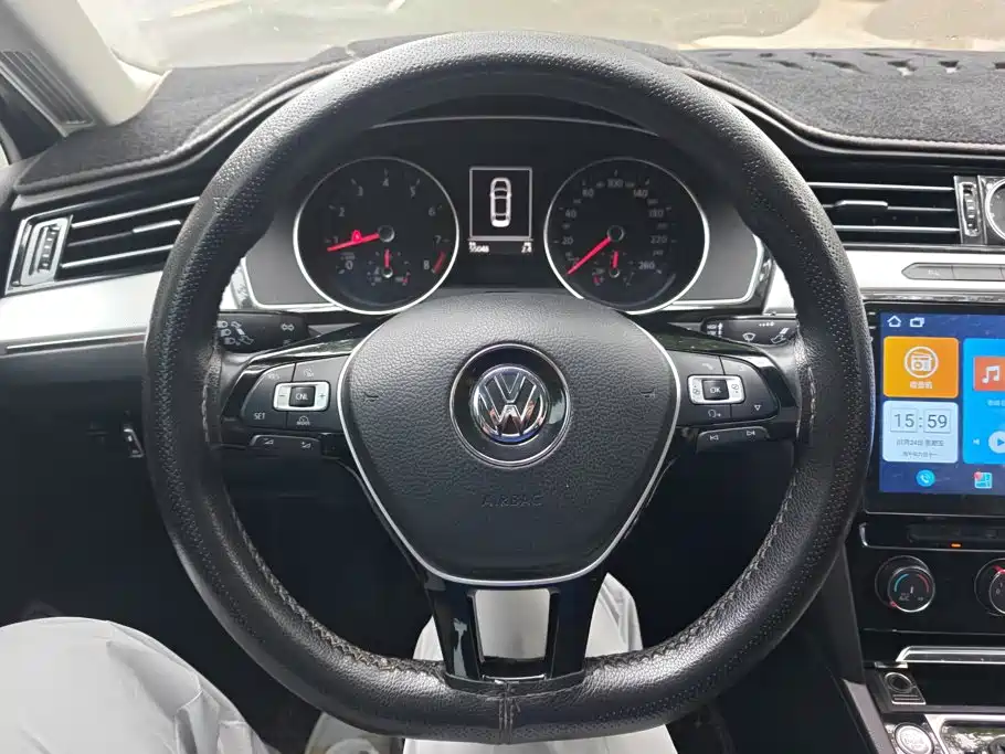 Volkswagen Magotan 2017 — фото 15