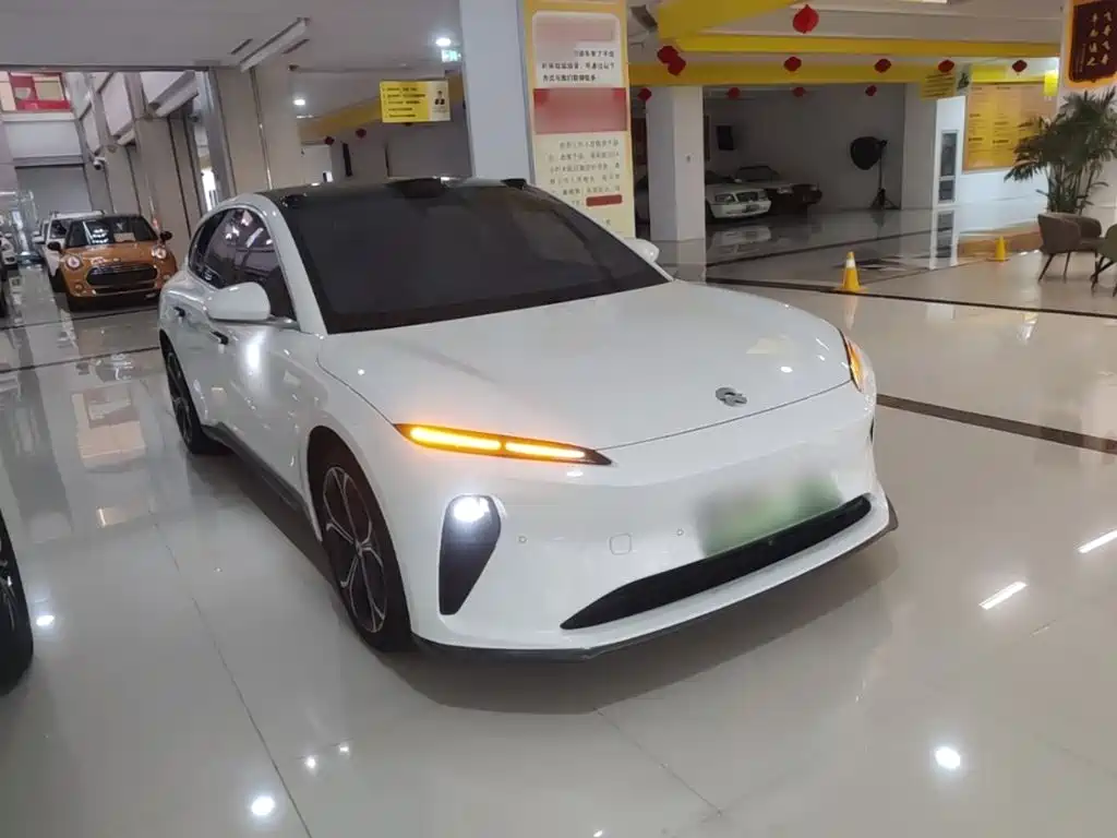 NIO ET5T 2024