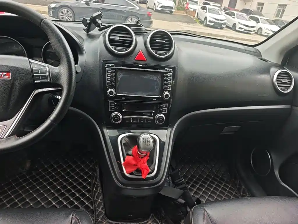 Haval H6 2015 — фото 13