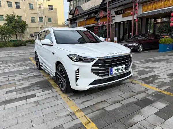 Jetour X70 PLUS 2022