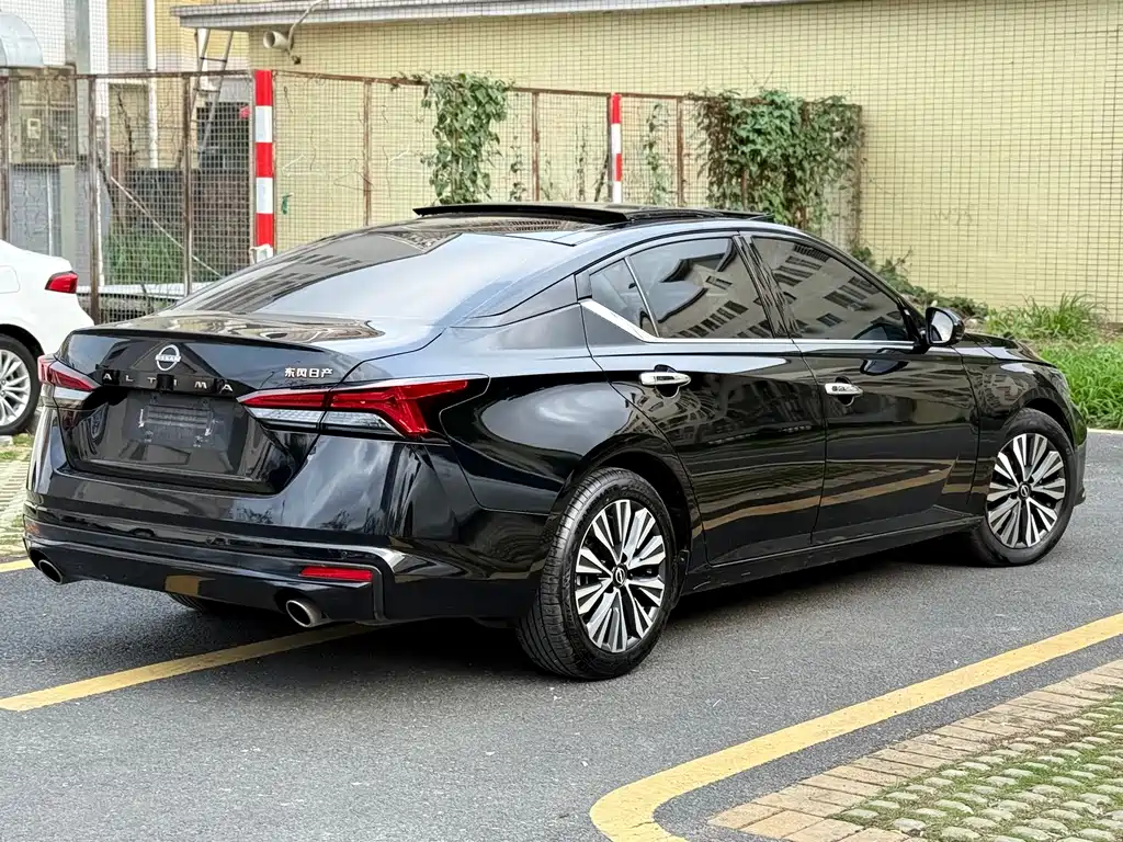 Nissan Teana 2024 — фото 9