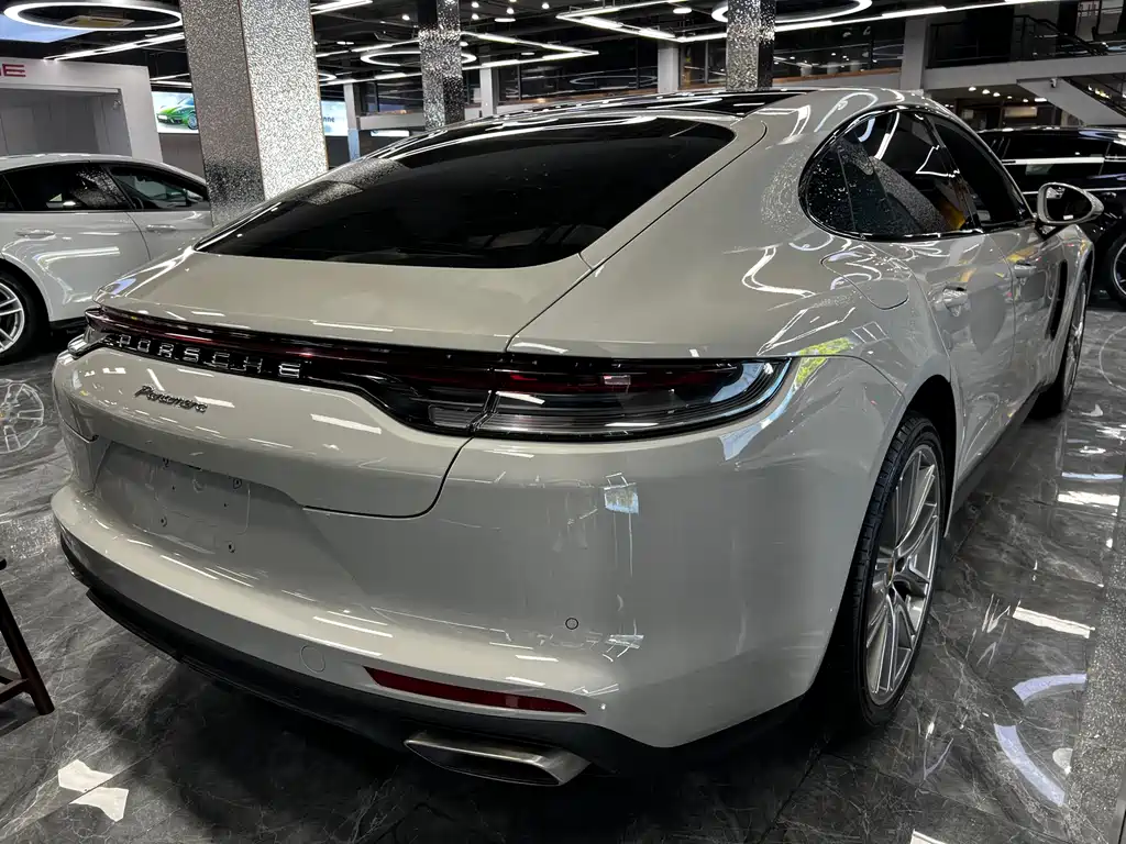 Porsche Panamera 2021 — фото 19