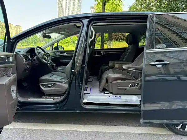 Volkswagen Viloran 2023