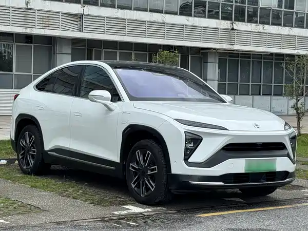 NIO EC6 2021