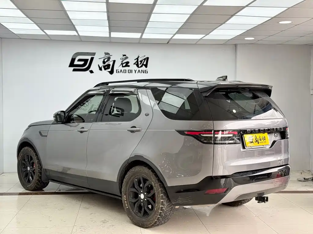 Land Rover Discovery 2020 — фото 27