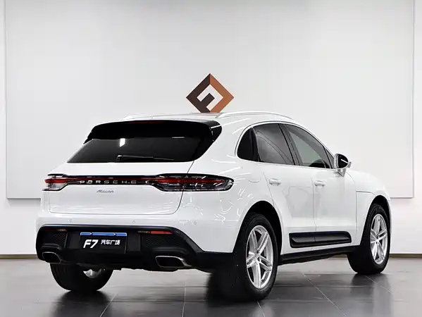 Porsche Macan 2022