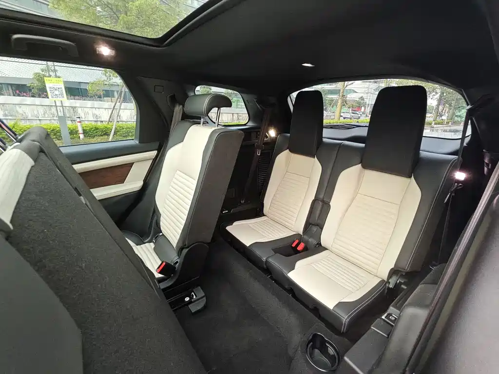Land Rover Discovery Sport 2021 — фото 14