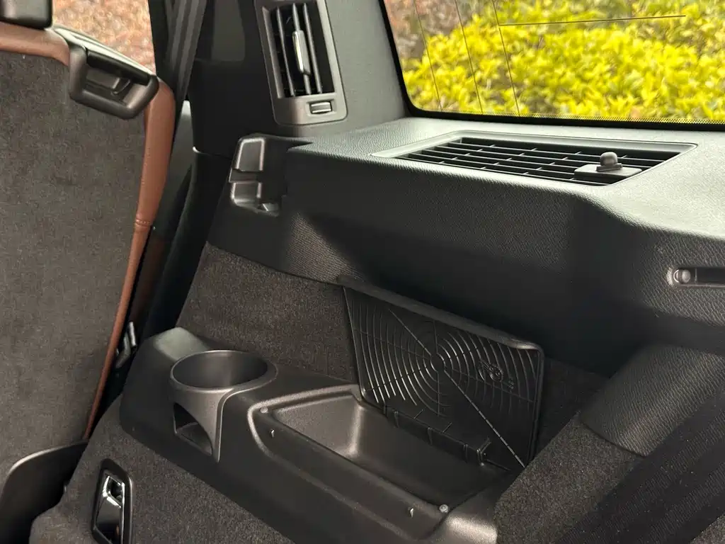 Volvo XC90 2024 — фото 27