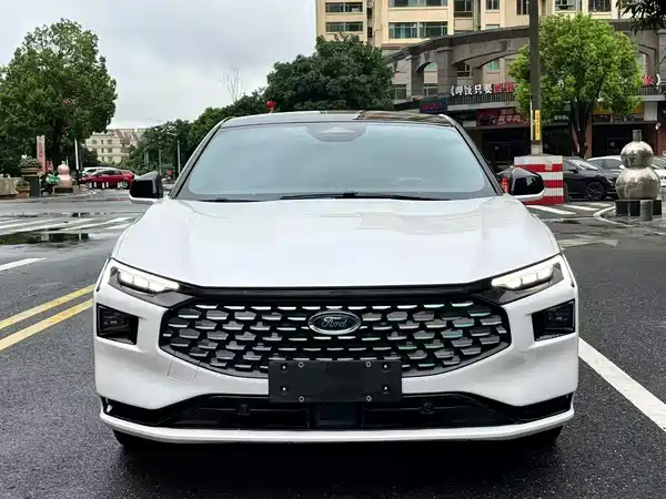 Ford Mondeo 2022