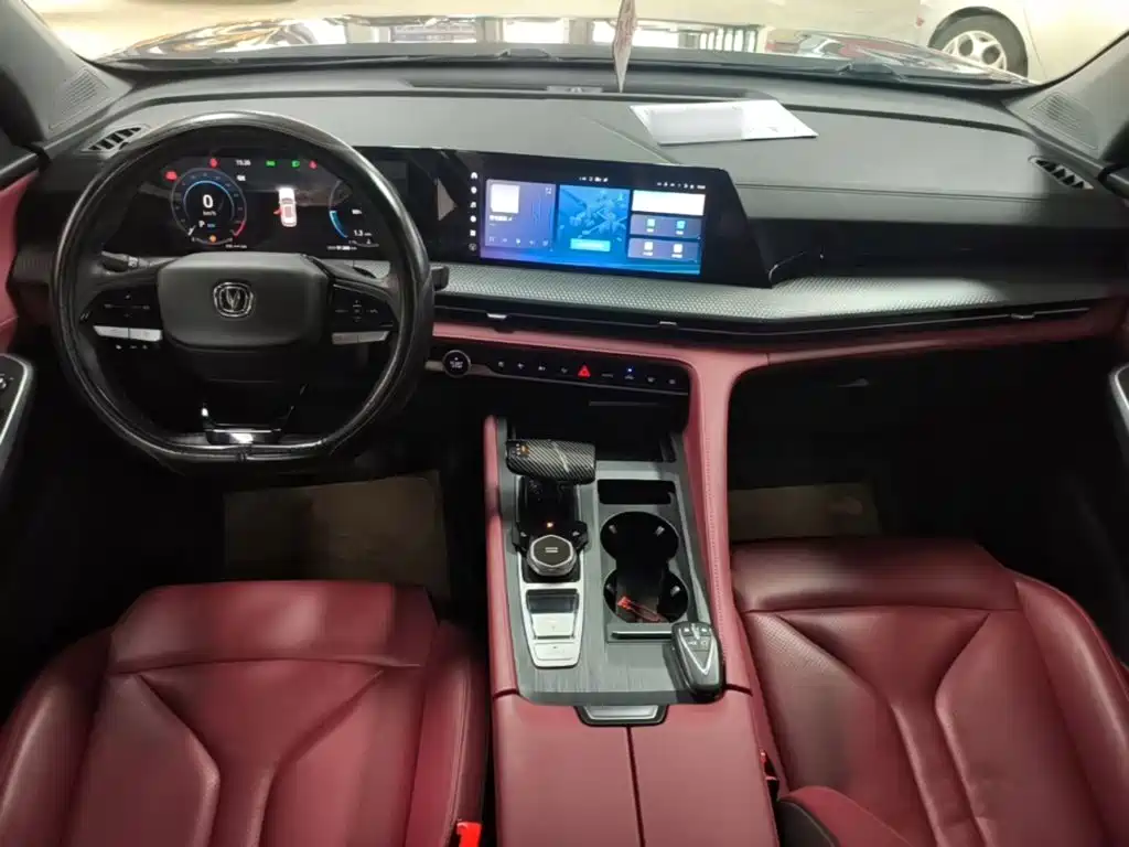 Changan CS75PLUS 2022 — фото 10