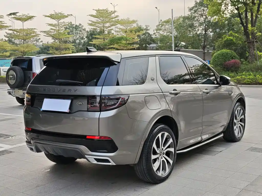 Land Rover Discovery Sport 2021 — фото 34