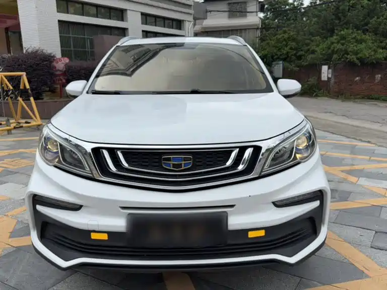 Geely Vision X3 2019 — фото 14