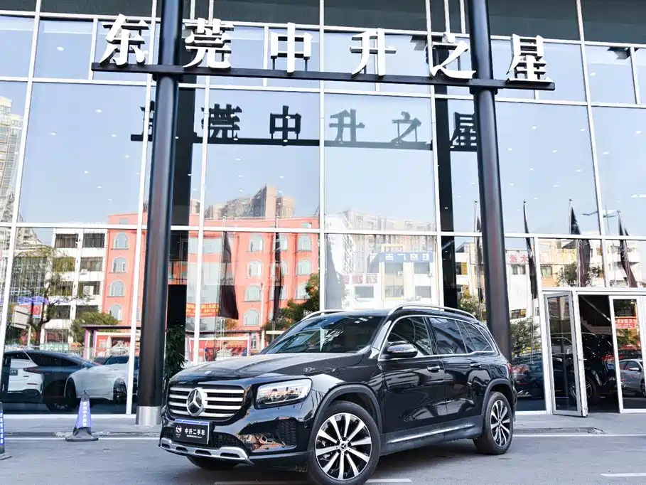 Mercedes-Benz GLB 2025 — фото 2
