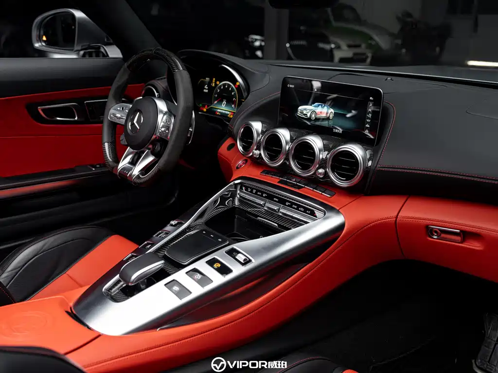 Mercedes-Benz AMG GT 2020 — фото 9