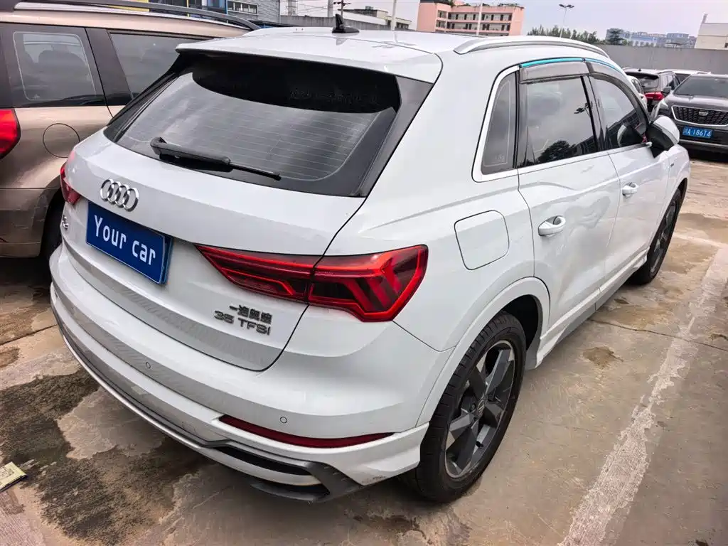 Audi Q3 2020 — фото 5