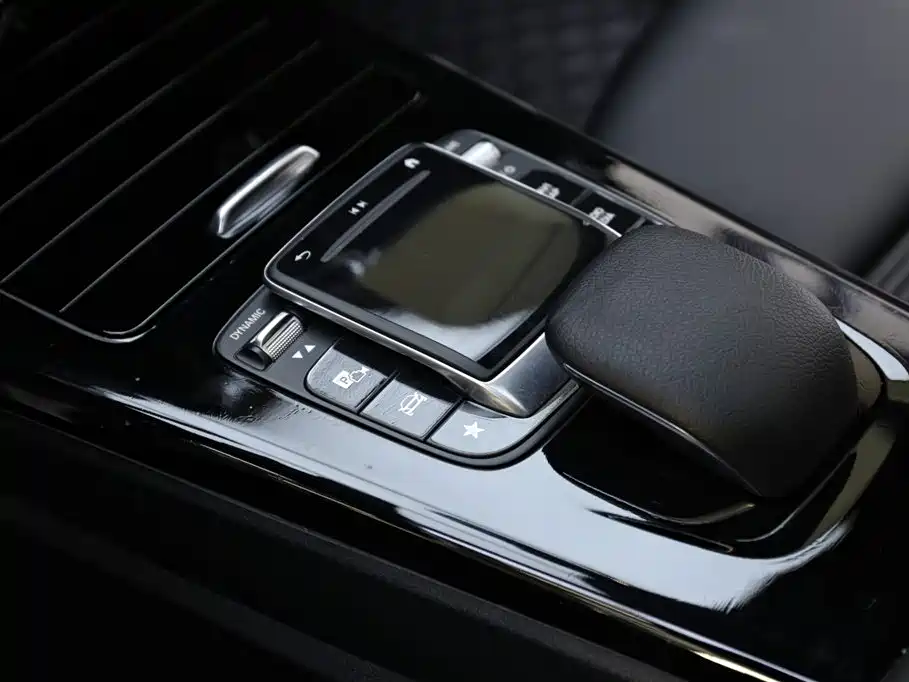 Mercedes-Benz A-Class 2021 — фото 12