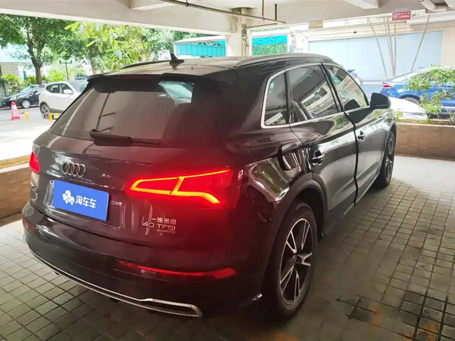 Audi Q5L 2019 — фото 3