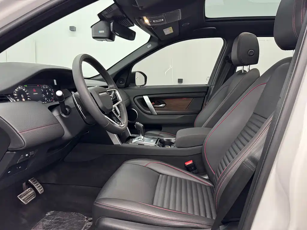 Land Rover Discovery Sport 2023 — фото 4