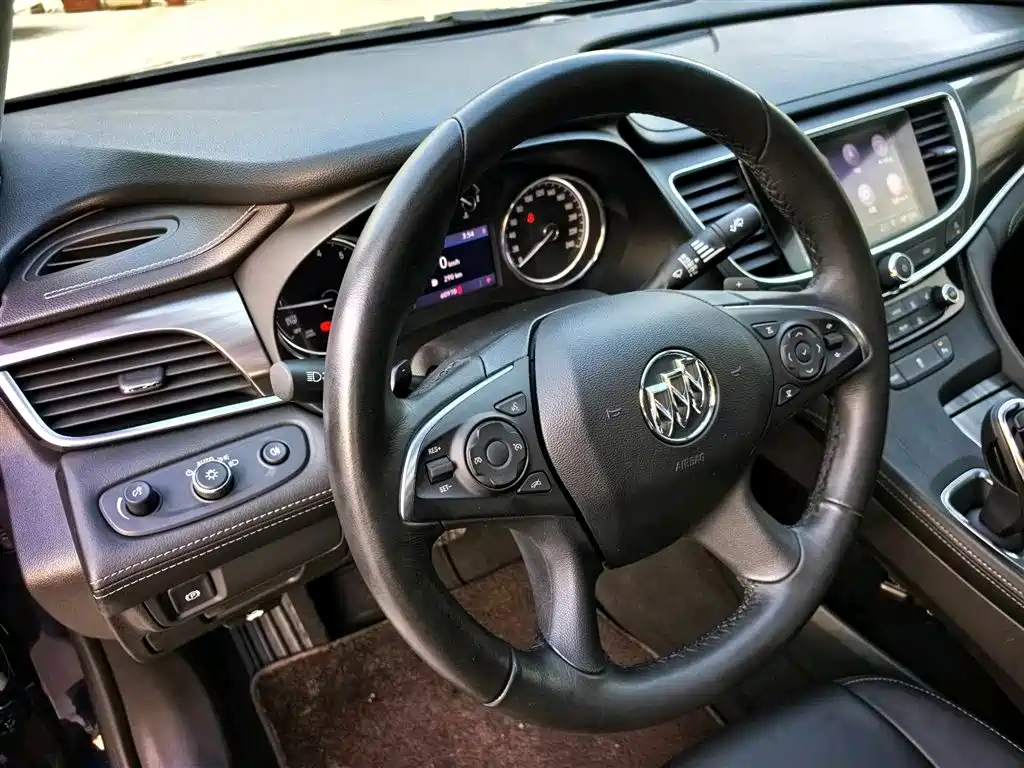 Buick LaCrosse 2020 — фото 6