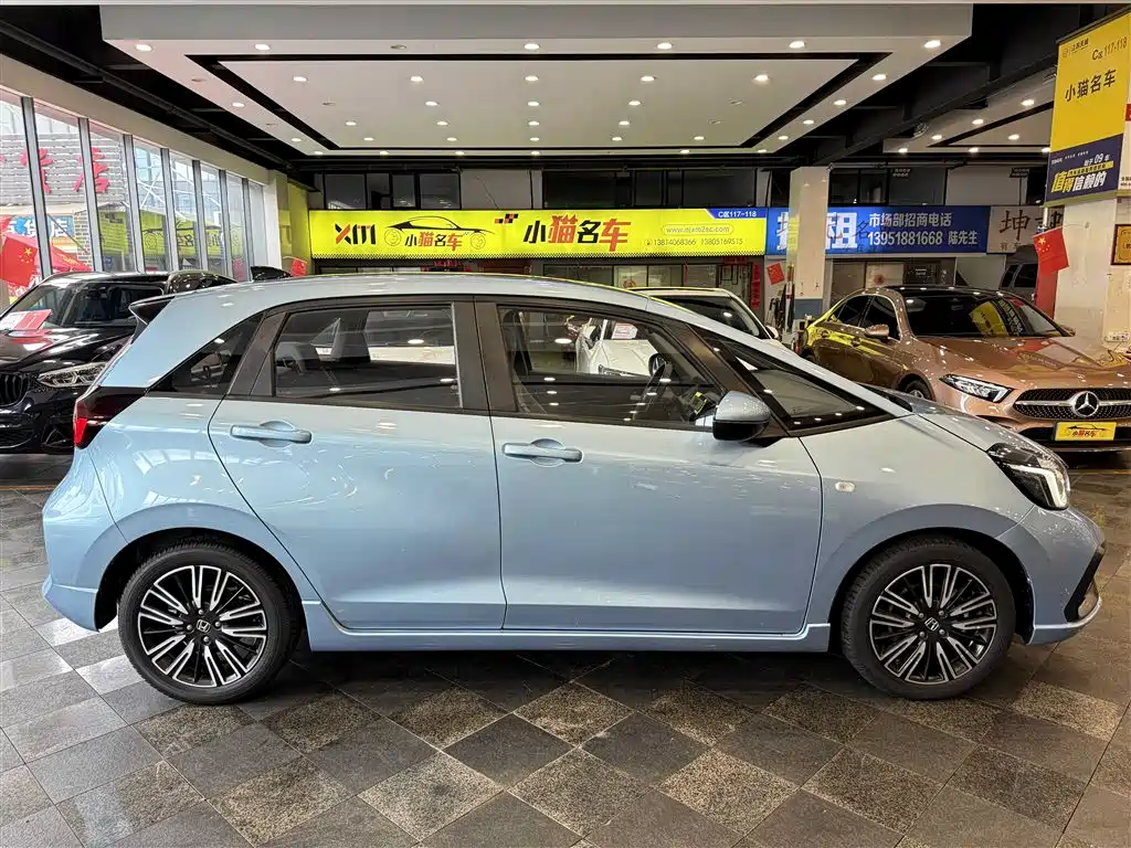 Honda Fit 2020 — фото 10