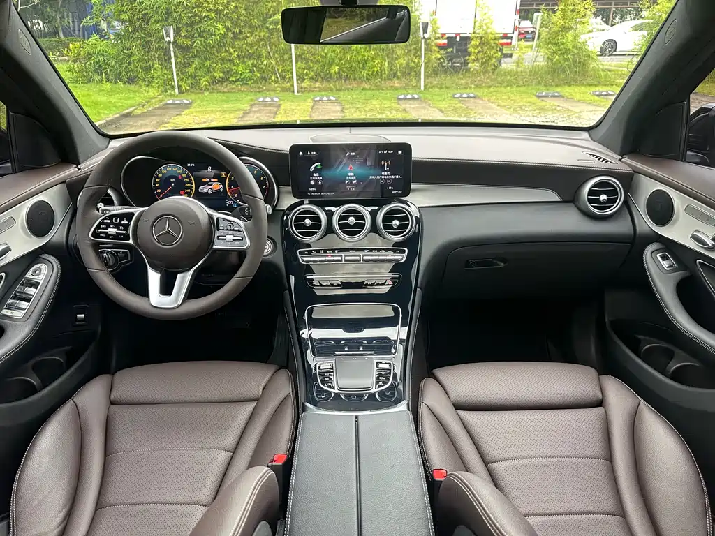Mercedes-Benz GLC 2022