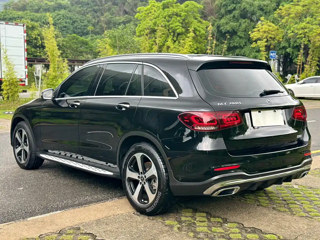 Mercedes-Benz GLC 2022 — фото 15