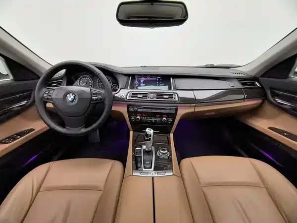 BMW 7 Series 2012
