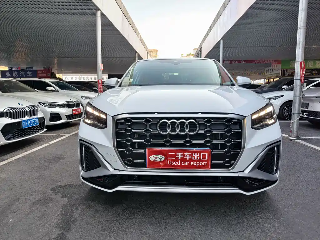 Audi Q2L 2022