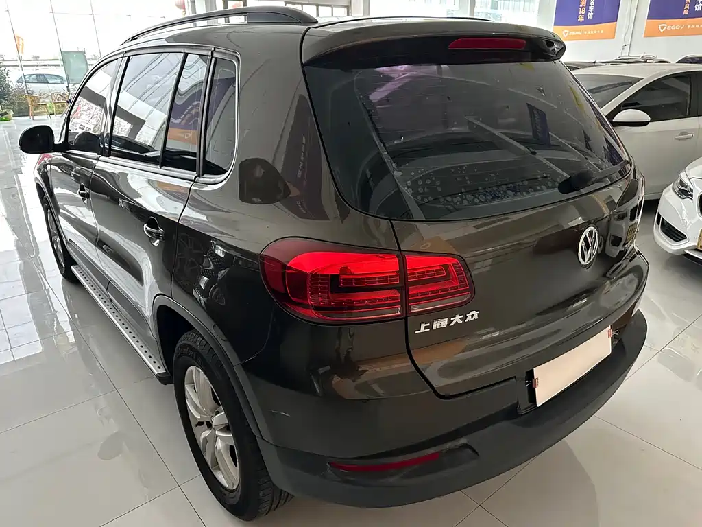 Volkswagen Tiguan 2015 — фото 4